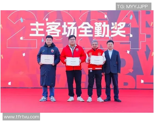 上海足球队耐力变革引发热议球迷期待新赛季表现提升